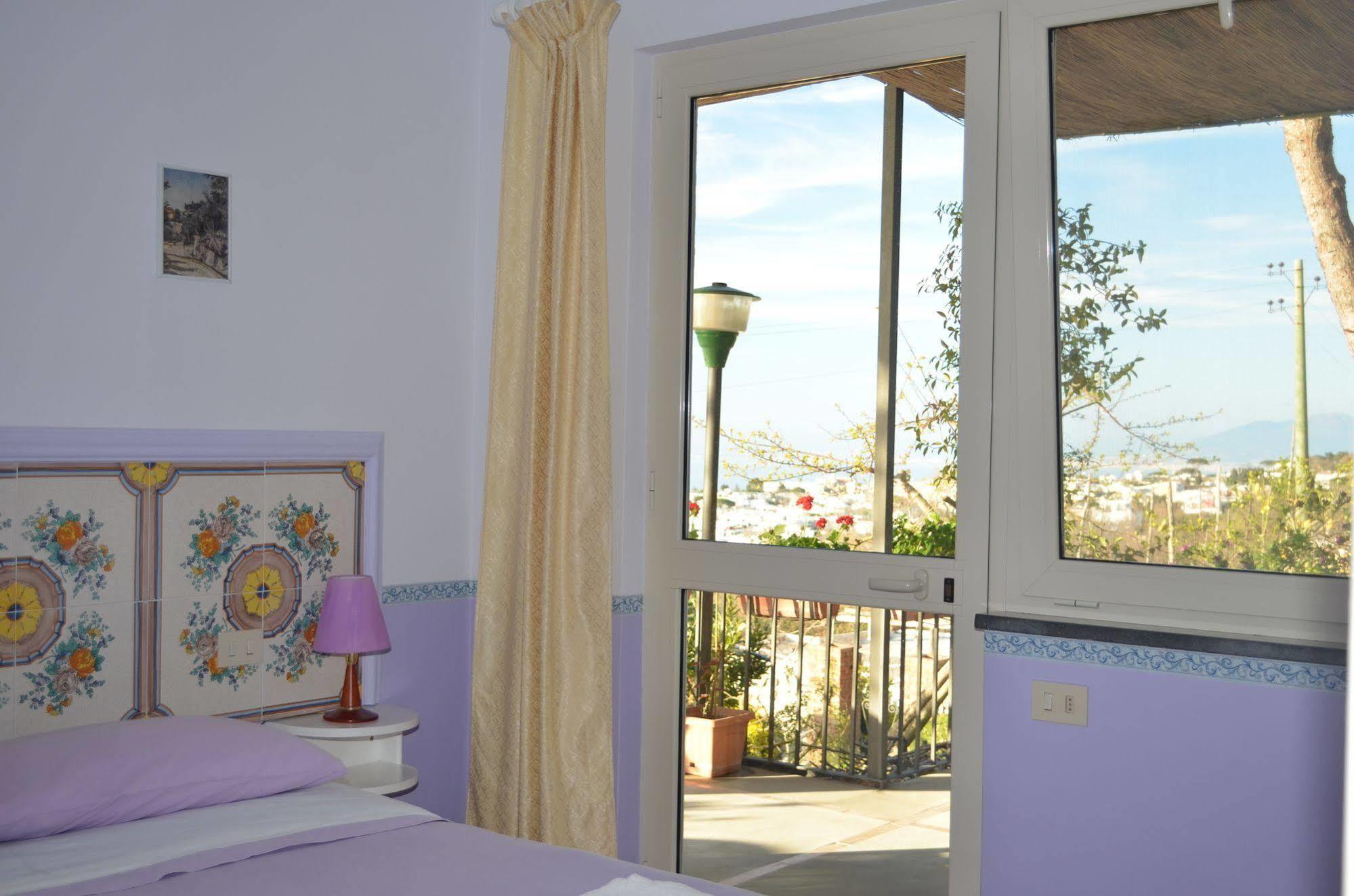 Le Ginestre di Capri BB&Holiday House Bed and Breakfast Anacapri  Esterno foto